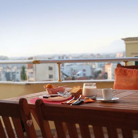 Friends Terrace Daire Tiran Dış mekan fotoğraf